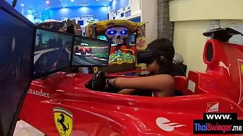 play Познакомьтесь с моей новой тайской подругой нам таам, она сексуальный маньяк, маленькая шлюшка