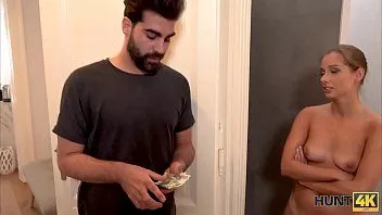 play Hunt4k. menina viu dinheiro e pediu ao namorado para permitir que ela fosse penetrada