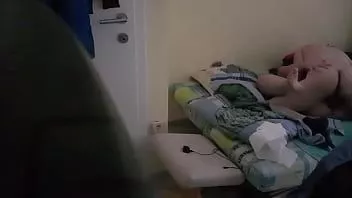 play Cameră ascunsă cu mine și-mi trag prietenul cel mai bun