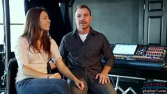 चलाएँ शौकिया युगल और एमआईएलए श्यामला गहन चाट और मौखिक सेक्स के साथ उनसे बना एक पेशेवर सेक्स टेप चाहते हैं