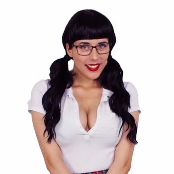 Pornstar Saffron Bacchus