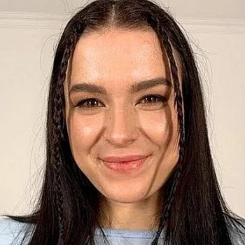 Pornstar Elison Darling